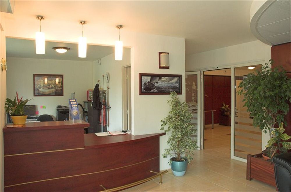 Appart'City Versailles Louveciennes Intérieur photo